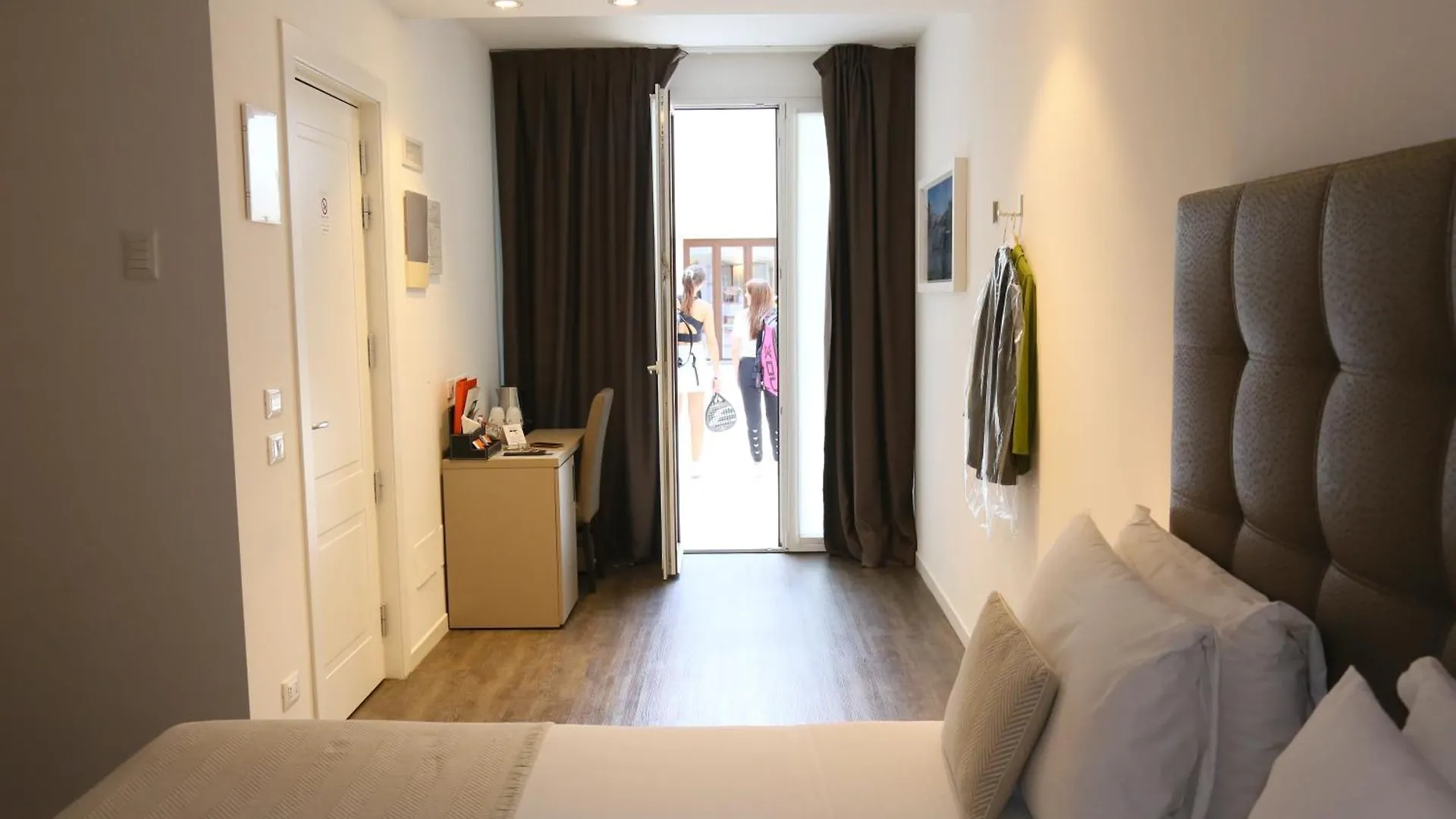Hotel Studio Inn Centrale & Milano Urban Padel Italy