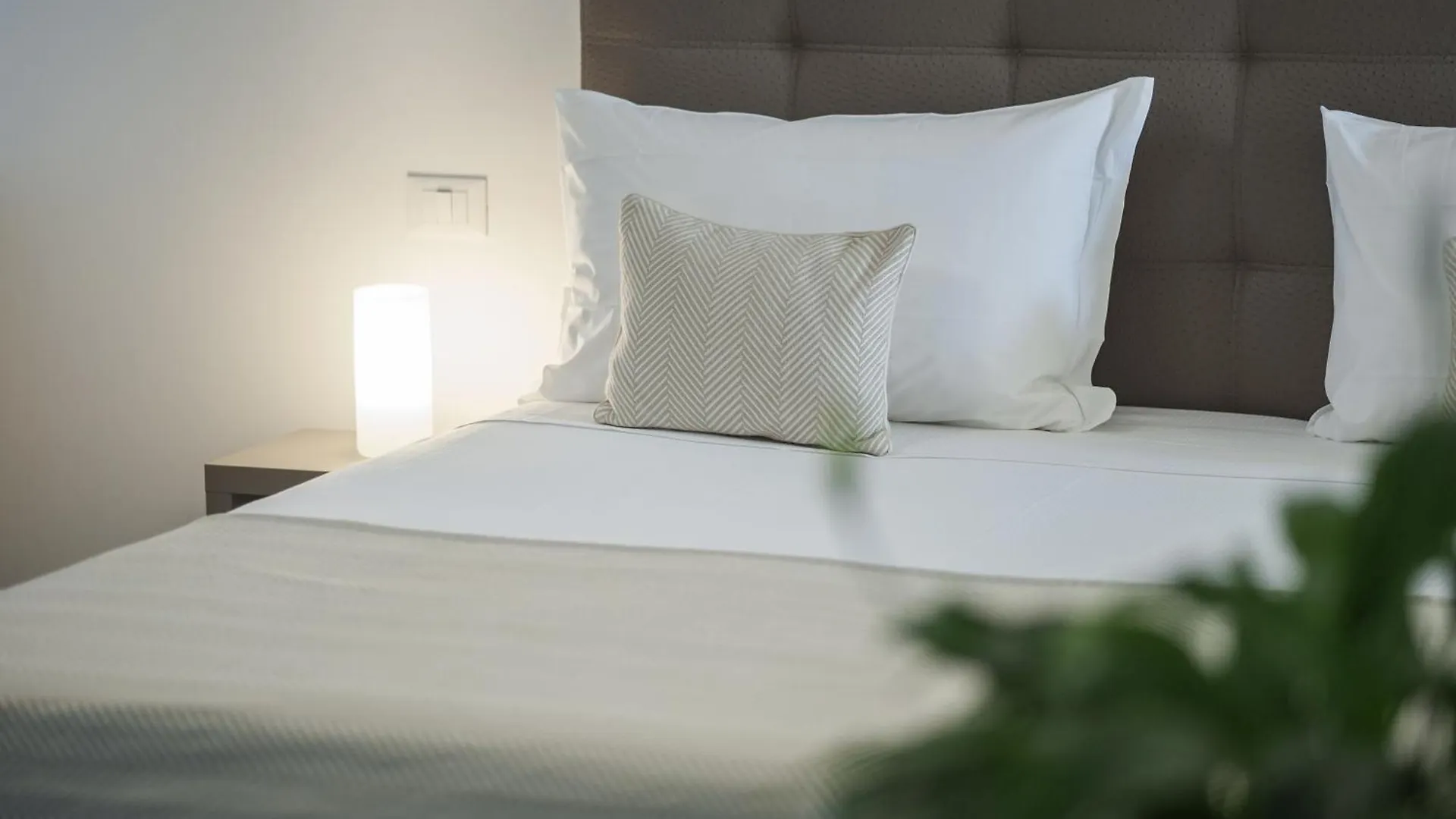 Hotel Studio Inn Centrale & Milano Urban Padel מלון דירות