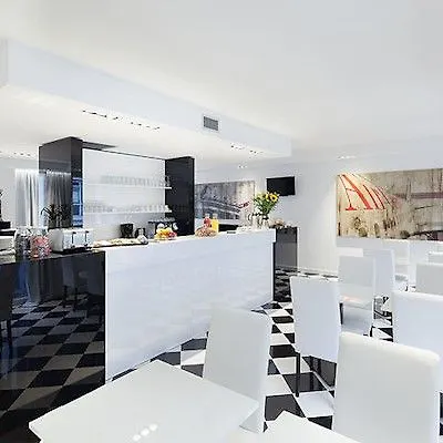 Hotel Studio Inn Centrale & Milano Urban Padel 4*, מילאנו איטליה
