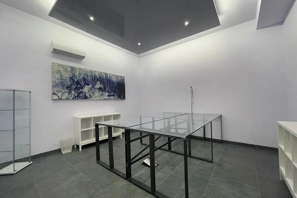 Hotel Studio Inn Centrale & Milano Urban Padel 4*,
